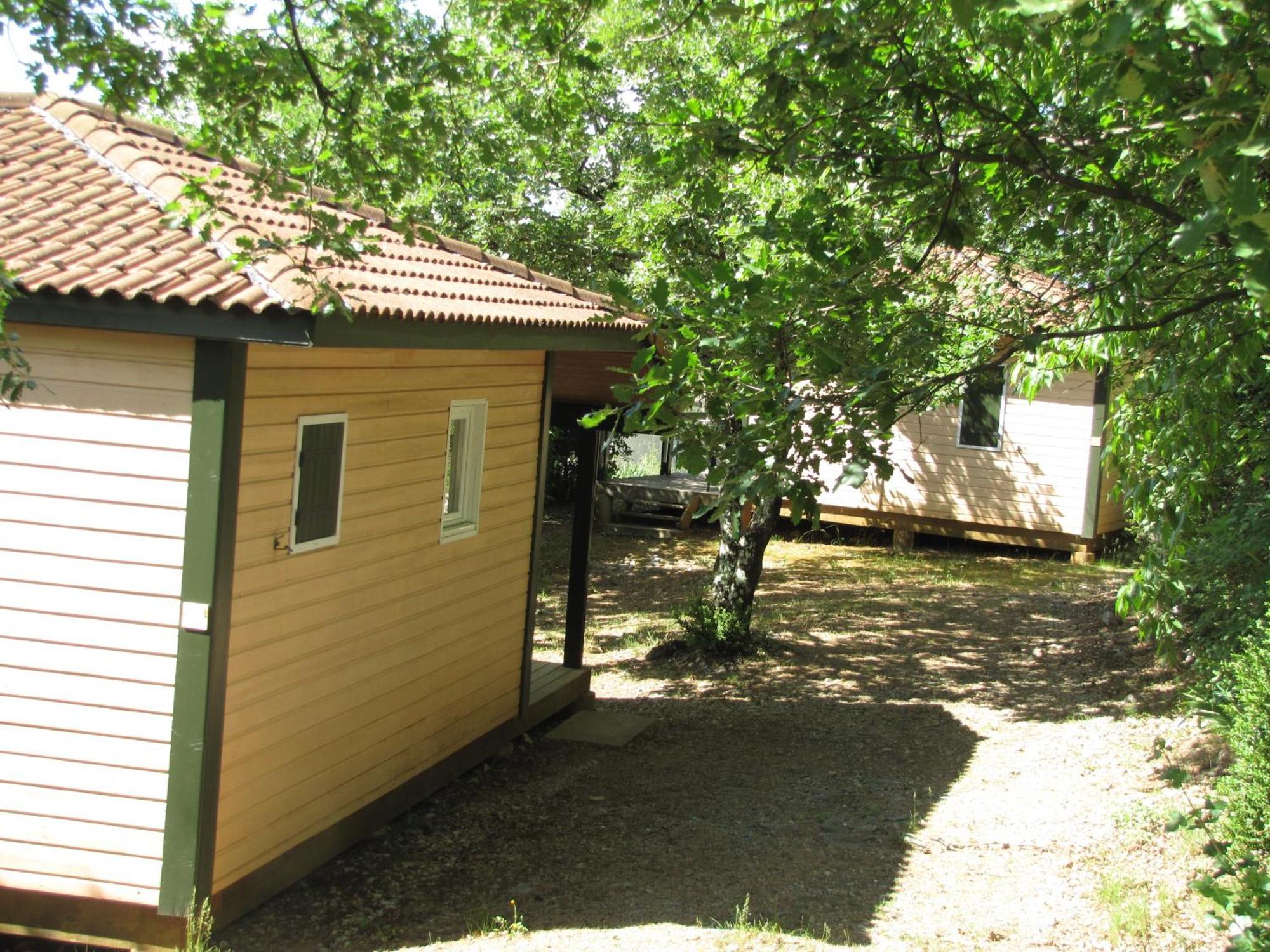 Camping Chalets Les Chenes Verts Vogue Bagian luar foto