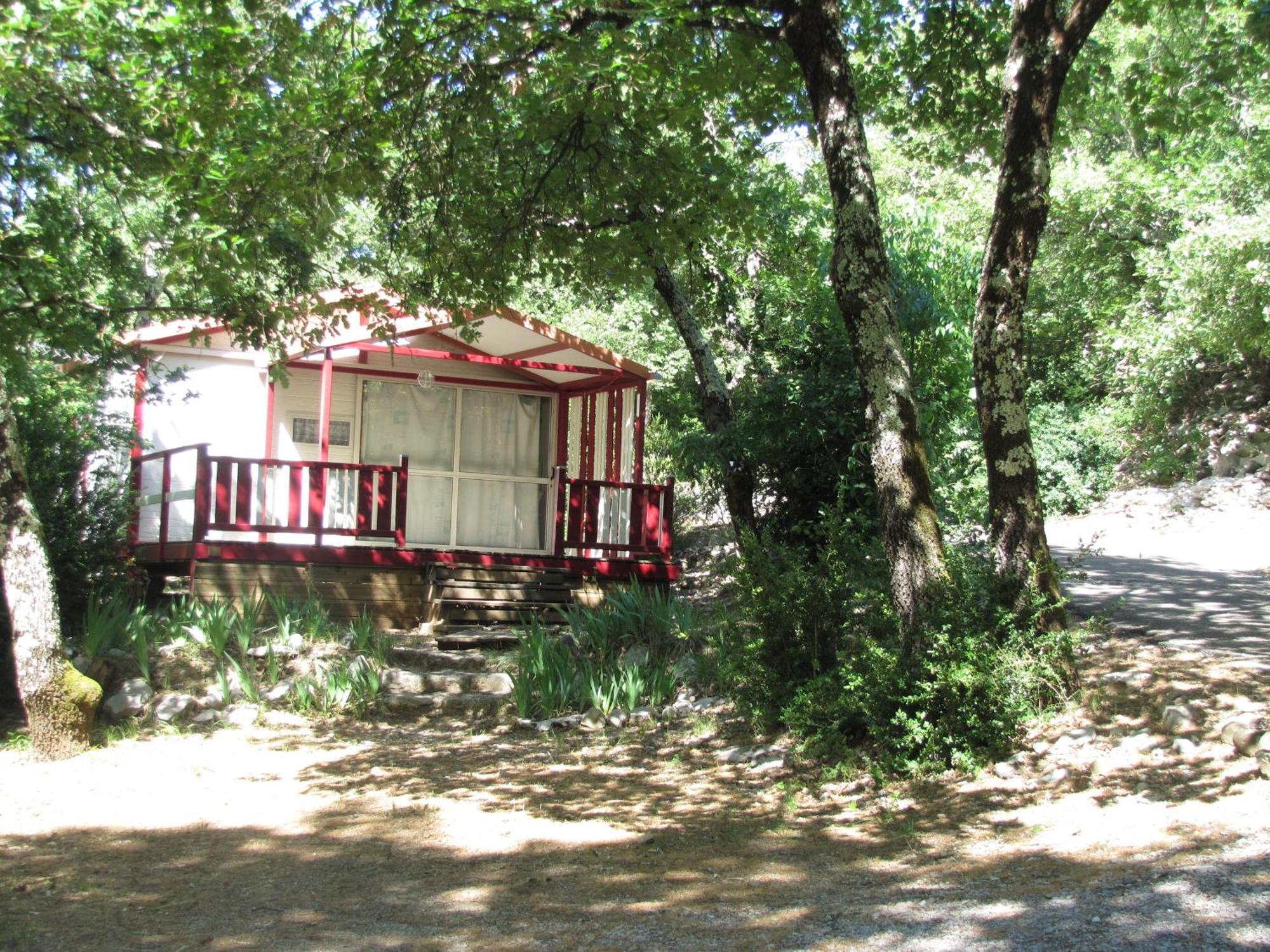 Camping Chalets Les Chenes Verts Vogue Bagian luar foto