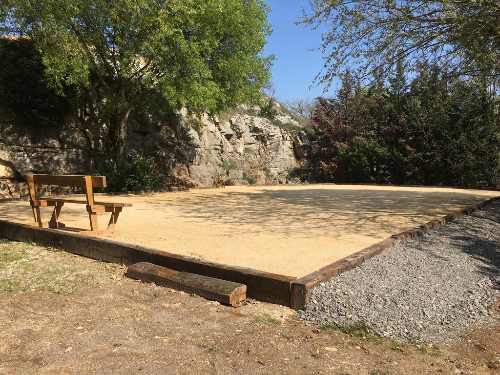 Camping Chalets Les Chenes Verts Vogue Bagian luar foto